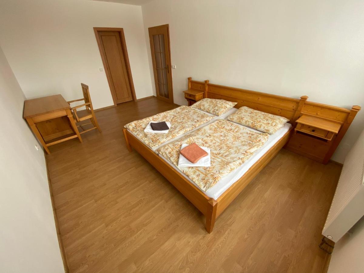 Hotel Zlatý Chlum Česká Ves Exterior foto