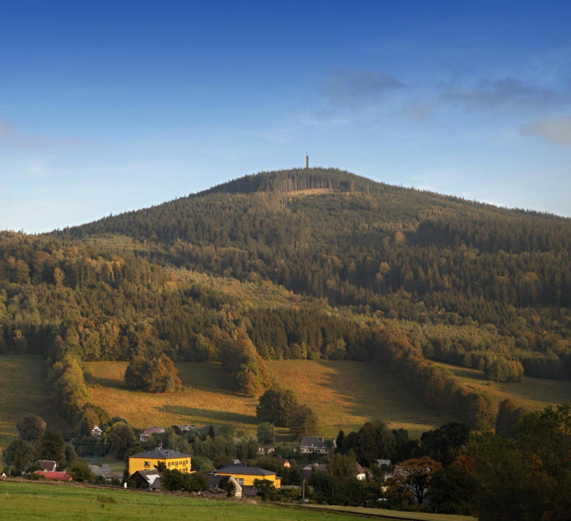 Hotel Zlatý Chlum Česká Ves Exterior foto